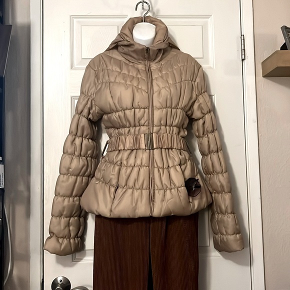 Gold Short Puffer Hoodie Coat by New York Yoki Collection Size XL - Picture 2 of 8